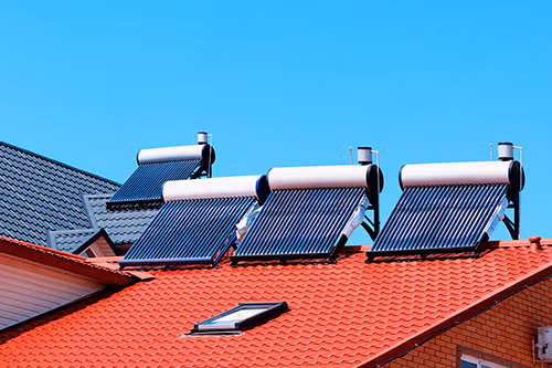 Installation de chauffe-eau solaire